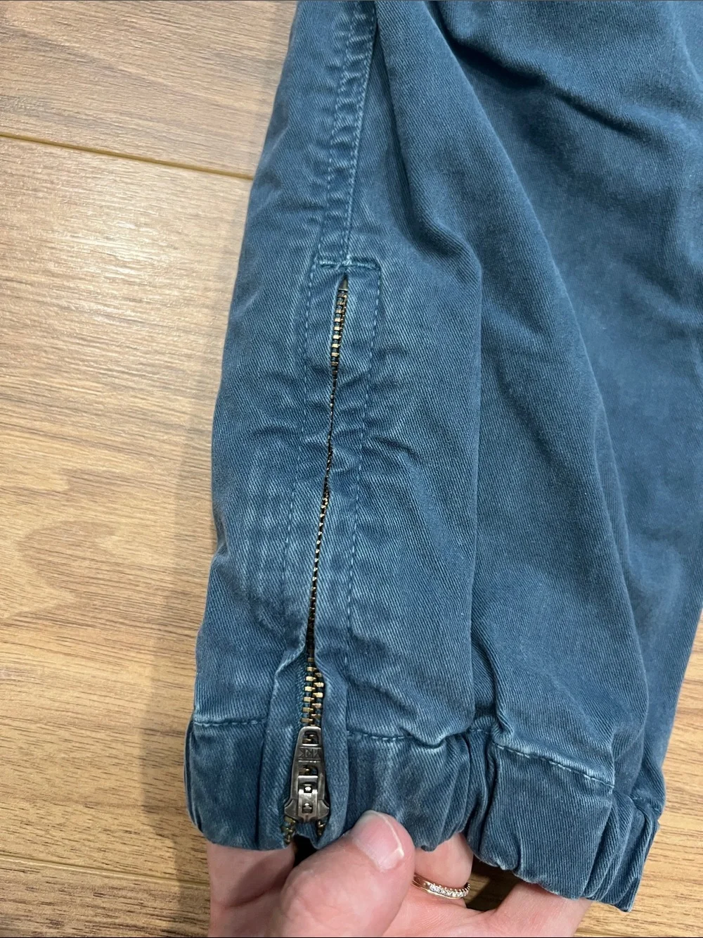Nili Lotan Jogger Cropped Military Pants in Washed Blue Size 4